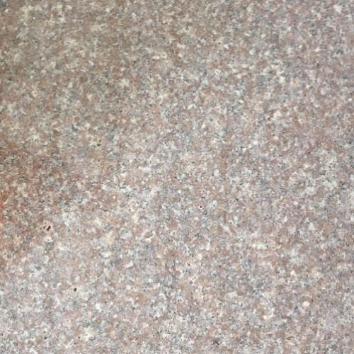 cremefarbene Granitplatten