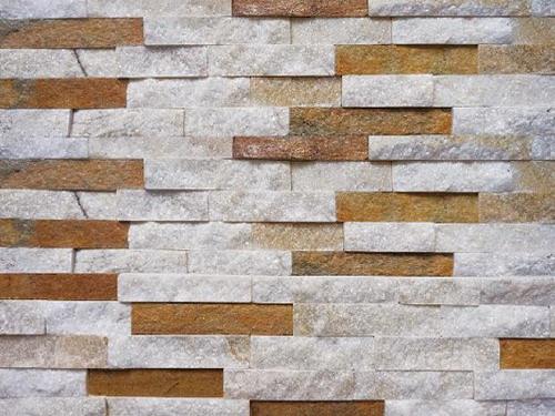 Beige-braun Schiefer in verschiedenen Farben