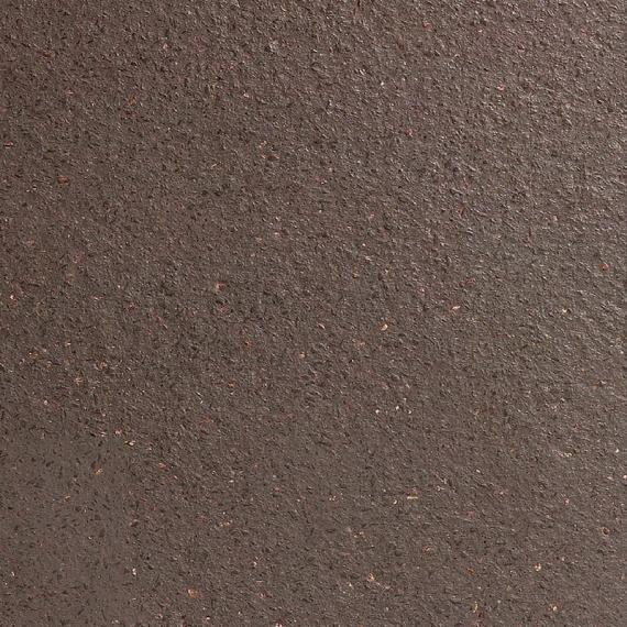 Braune Quarzplatten und Waschtische