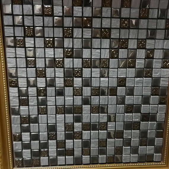 Mosaikbaumaterial